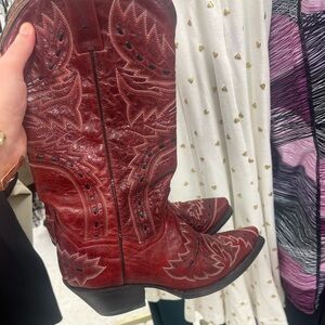 DAN POST WOMEN’S SIDEWINDER RED LEATHER 13″ SNIP TOE BOOTS DP3455 7 MEDIUM